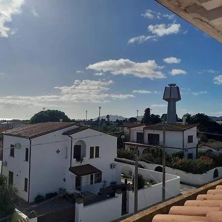 A 300 M De La Apartment *