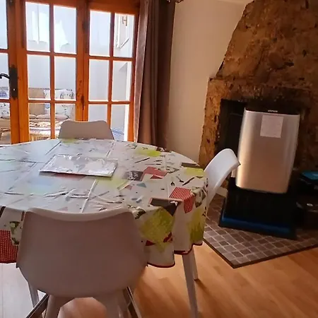 à 300 M De La Appartement *